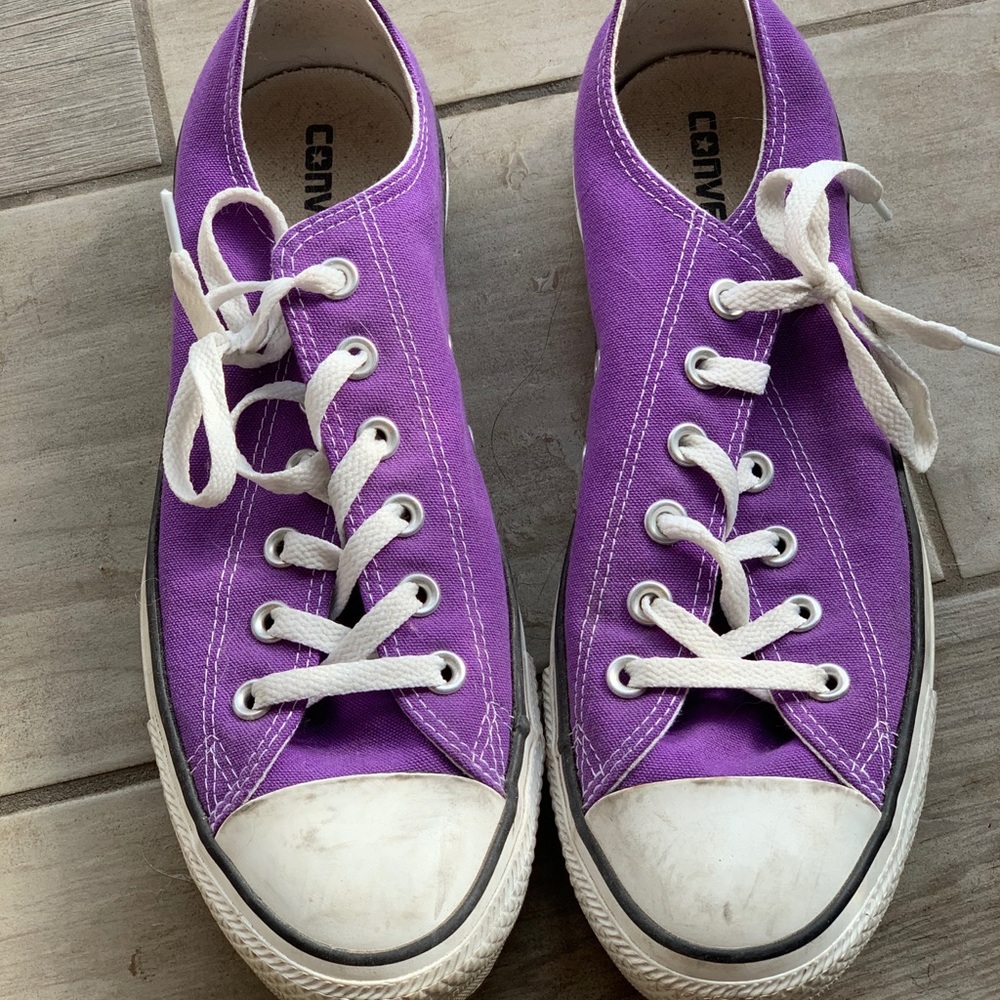 COPY - Purple converse all stars